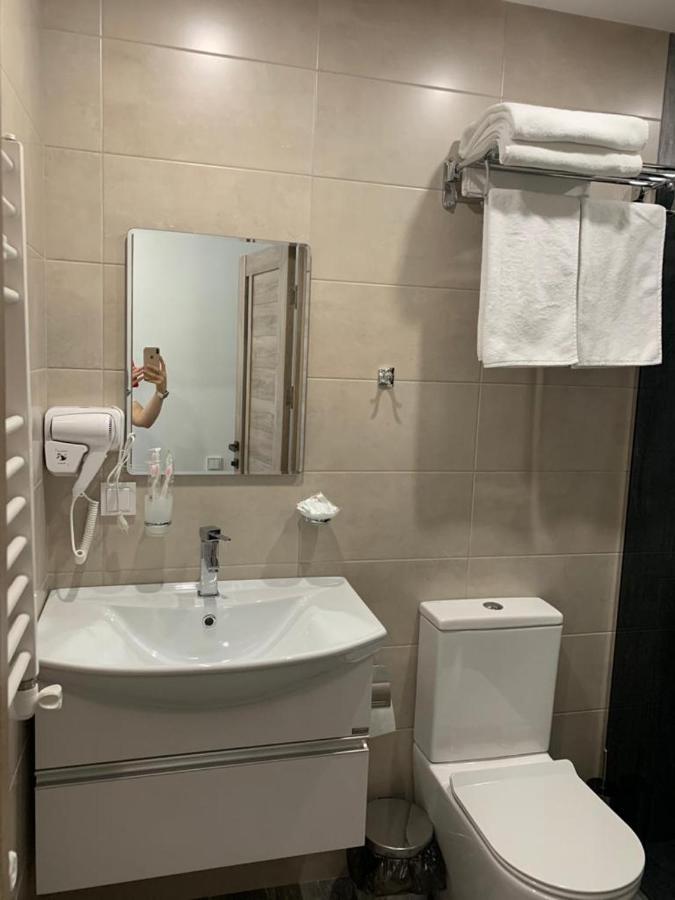 Vertoni Hotel Jerevan Exteriör bild